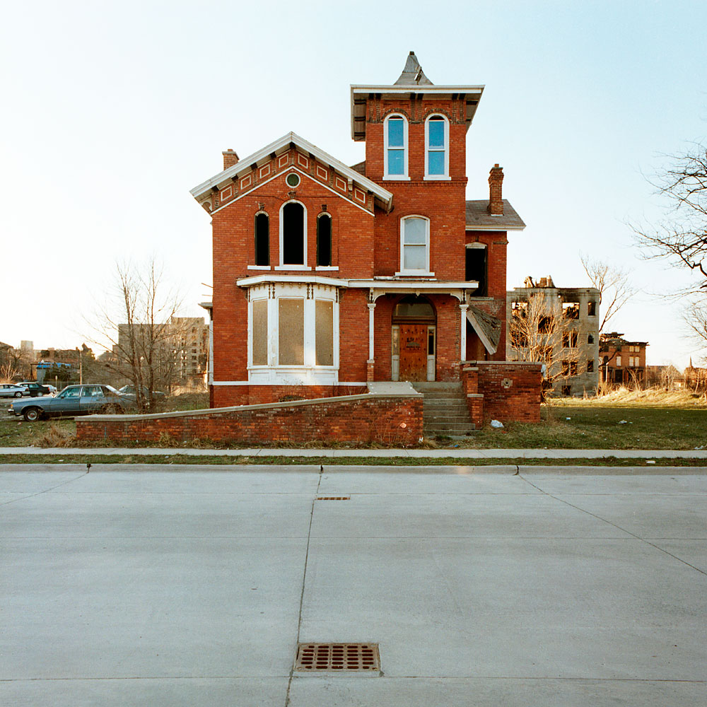 Brush Park Decay- Detroit, MI, Abandoned and caved in build…