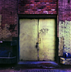 harmonie_park_alley_wall.jpg